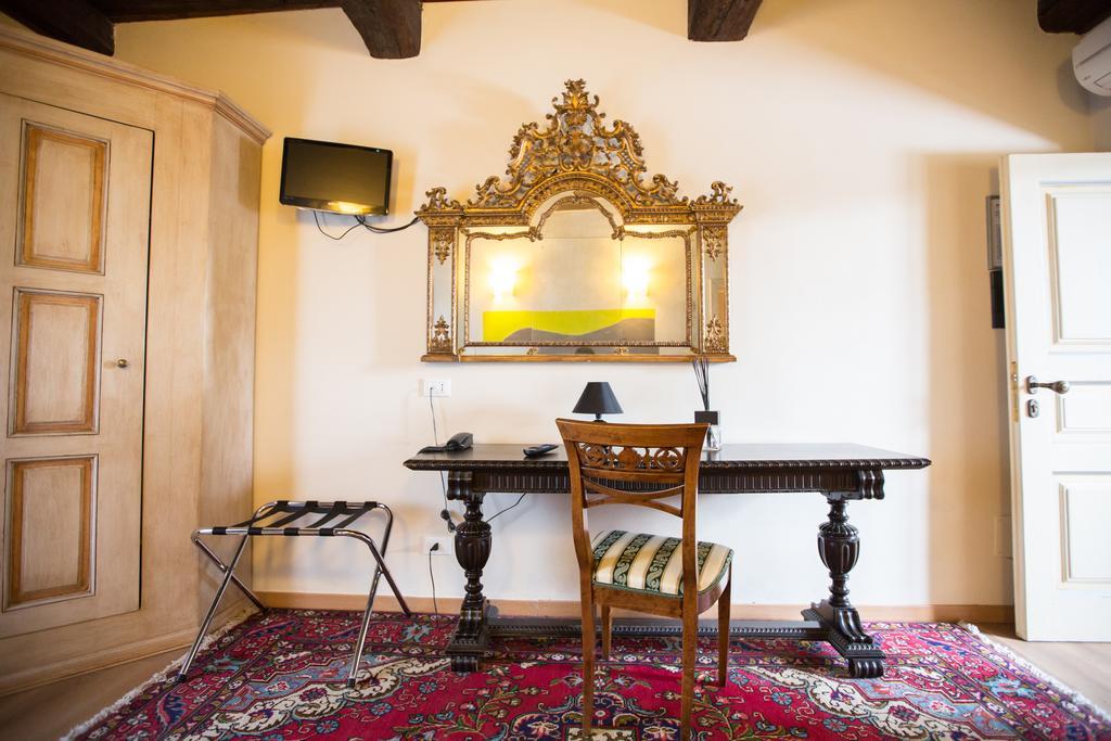 Hotel Il Campanile Кераско Екстер'єр фото
