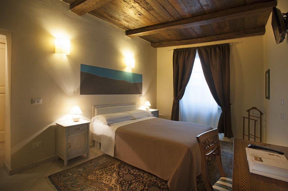 Hotel Il Campanile Кераско Екстер'єр фото
